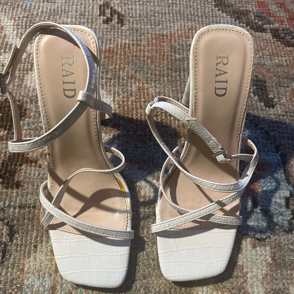 Anthropologie Raid White Croc-Embossed Heels